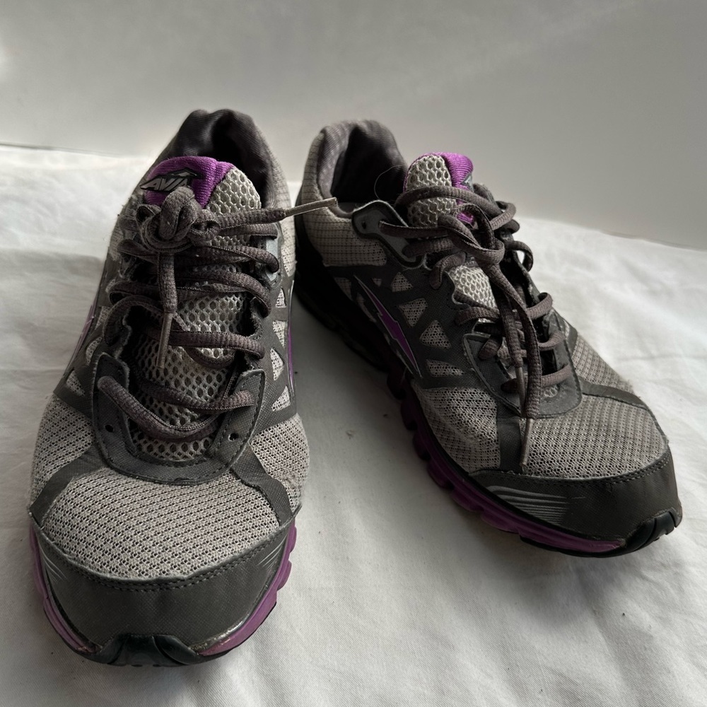 Avia Running Shoes Grey Size 7.5
